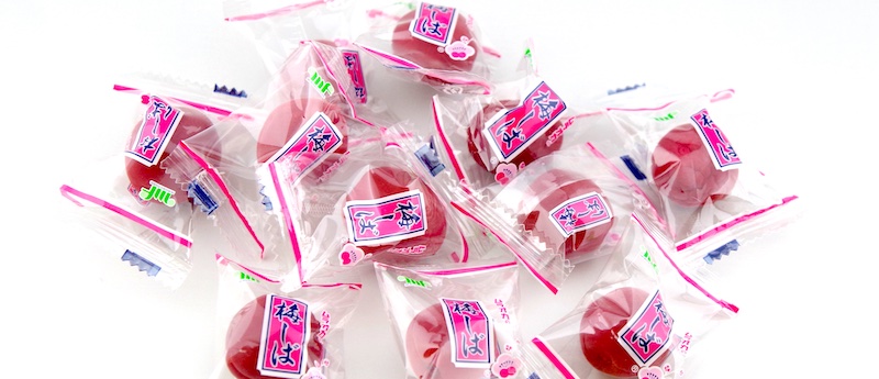 シェアにも便利な個包装タイプのカリカリ梅「梅しば」製品イメージ